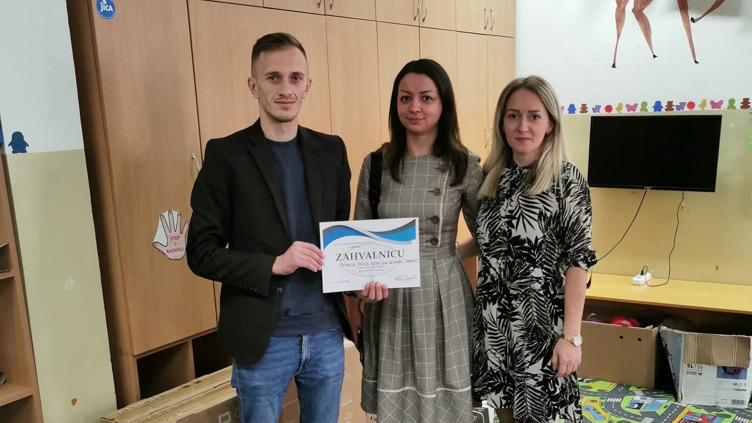 Donacija opreme i inventara za Područnu školu Potočari